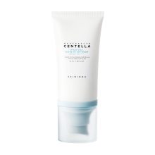 ضد آفتاب سنتلا اسکین 1004 skin هیالو سیکا Skin 1004 Madagascar Centella Hyalu Cica Water Fit Sun Serum